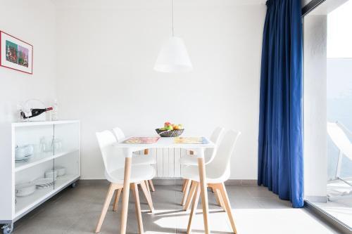 Apartamentos Castellmar Castelldefels Eksteriør billede